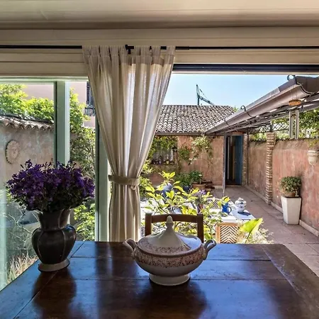 In Mit Garten Und Whirlpool * Salo